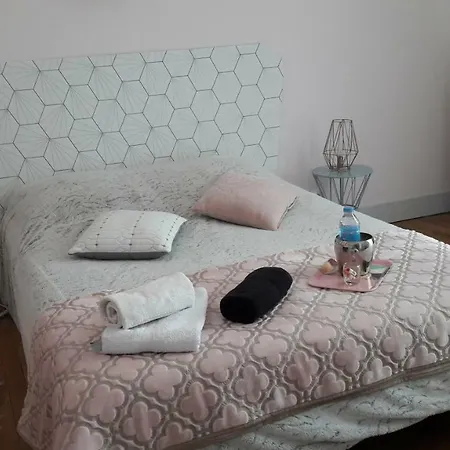 Oda ve Kahvaltı Clos Charmille