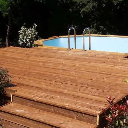 Oda ve Kahvaltı Clos Charmille 3*