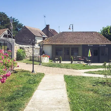 Clos Charmille Bed & Breakfast 3*
