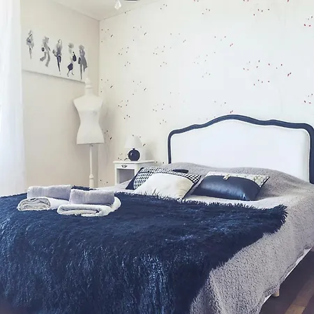 Clos Charmille Bed and breakfast