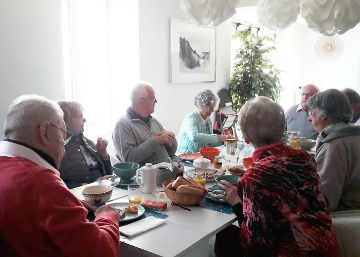 Clos Charmille Couette-café 3*